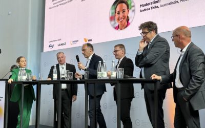 Eröffnungspodium des 14. Ostdeutschen Energieforums in Leipzig
